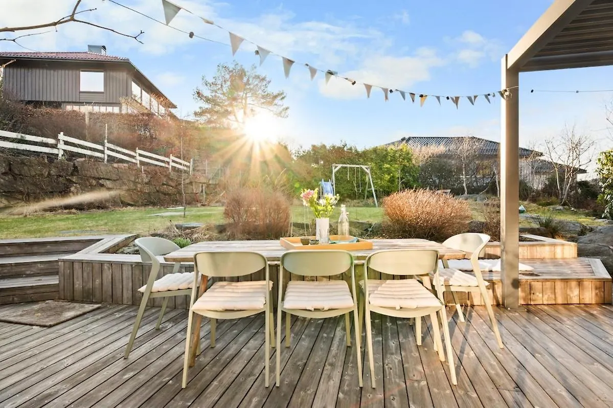 Villa Stay In The Hollywood Hills Of Bergen With Breathtaking Views Norway