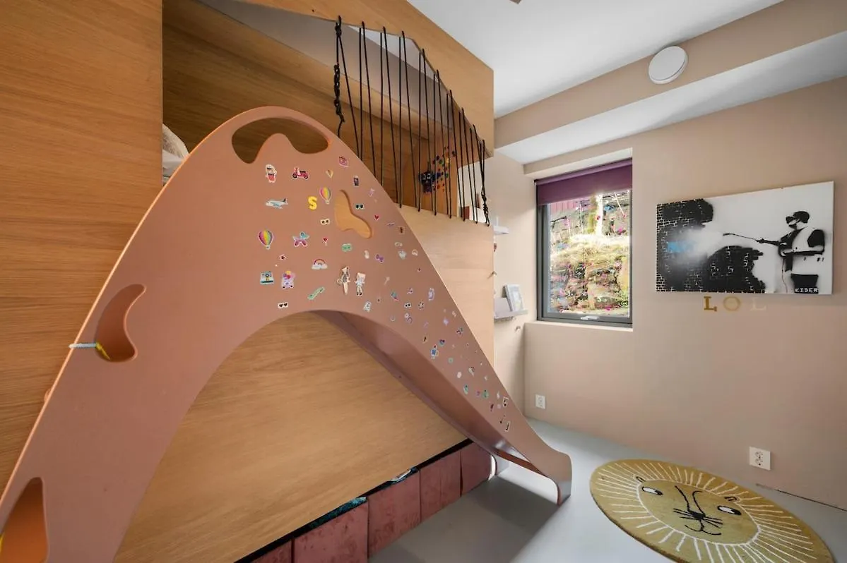 Villa Stay In The Hollywood Hills Of Bergen With Breathtaking Views Norway