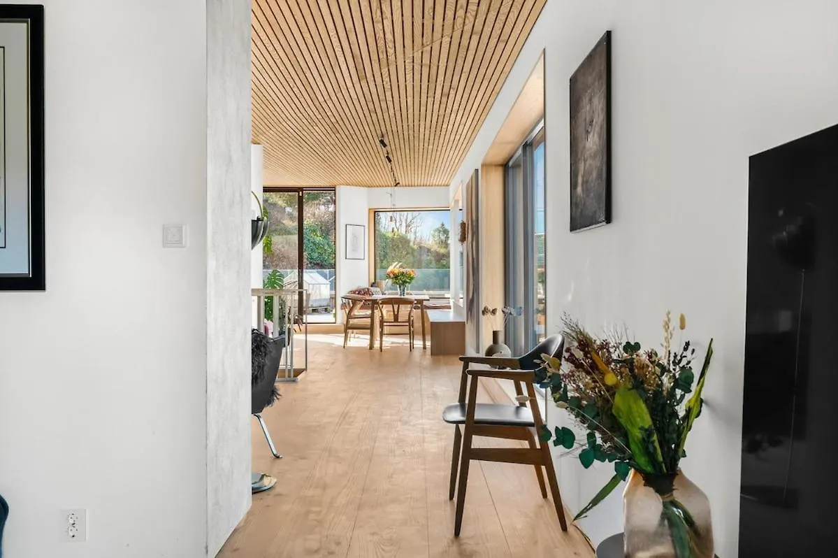 Stay In The Hollywood Hills Of Bergen With Breathtaking Views 0*,  Norway